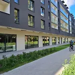 Premium Apartment Near Manufaktura 2 Bathrooms & Underground Parking Daire