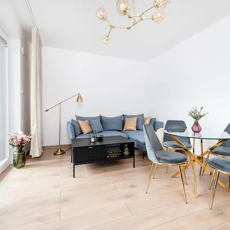 Manufaktura - Prestiż Z Garażem Podziemnym I Dwoma łazienkami Apartament *