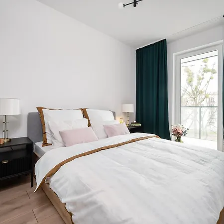 Manufaktura - Prestiz Z Garazem Podziemnym I Dwoma Lazienkami Apartament Łódź