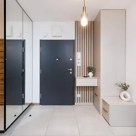 아파트 Premium Near Manufaktura 2 Bathrooms & Underground Parking *