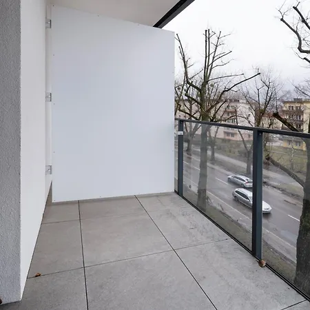 Manufaktura - Prestiz Z Garazem Podziemnym I Dwoma Lazienkami Apartament Łódź