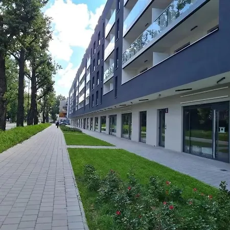 Manufaktura - Prestiż Z Garażem Podziemnym I Dwoma łazienkami Apartament *