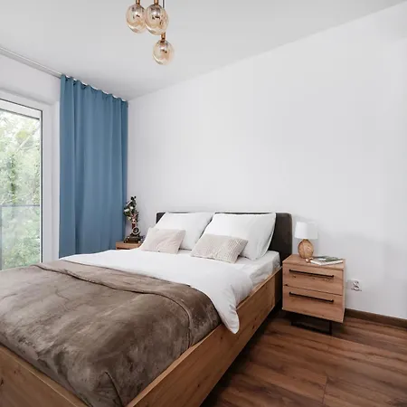 Manufaktura - Prestiż Z Garażem Podziemnym I Dwoma łazienkami Apartament Łódź