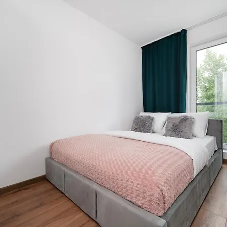 Apartament Manufaktura - Prestiż Z Garażem Podziemnym I Dwoma łazienkami *