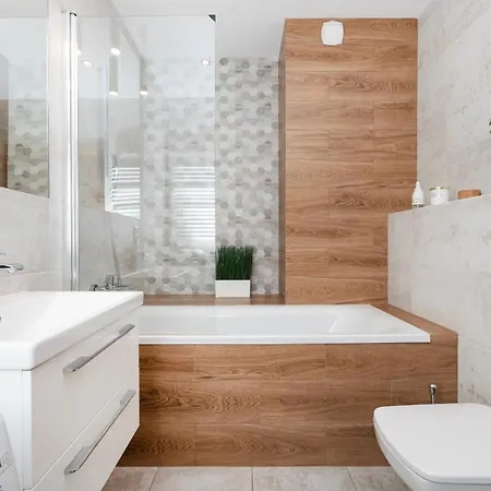 Premium Near Manufaktura 2 Bathrooms & Underground Parking 아파트 우치