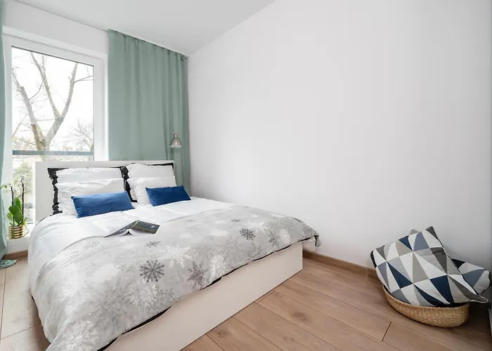 شقة Manufaktura - Prestiz Z Garazem Podziemnym I Dwoma Lazienkami