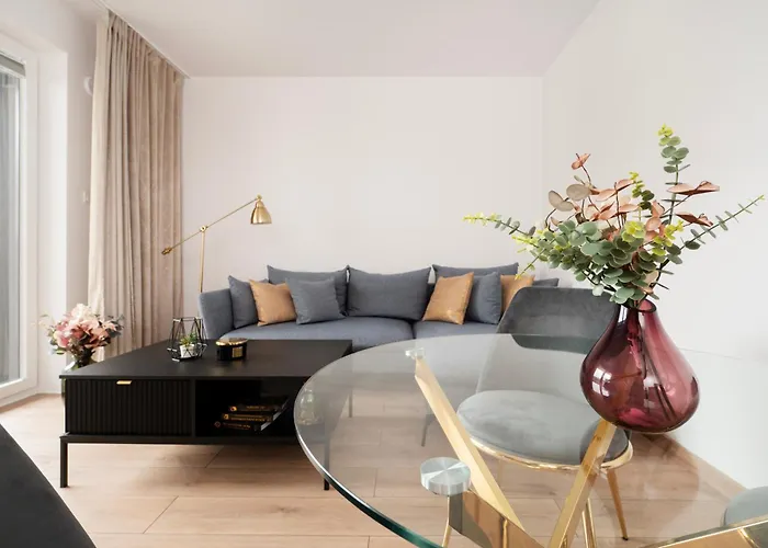 شقة Manufaktura - Prestiz Z Garazem Podziemnym I Dwoma Lazienkami