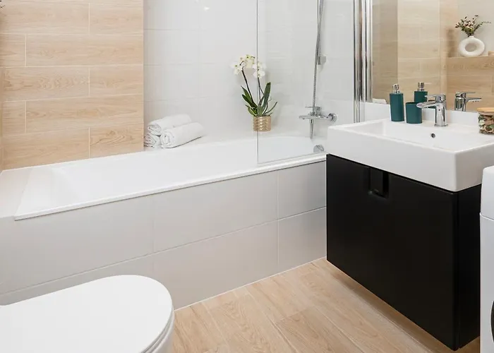 شقة Manufaktura - Prestiz Z Garazem Podziemnym I Dwoma Lazienkami