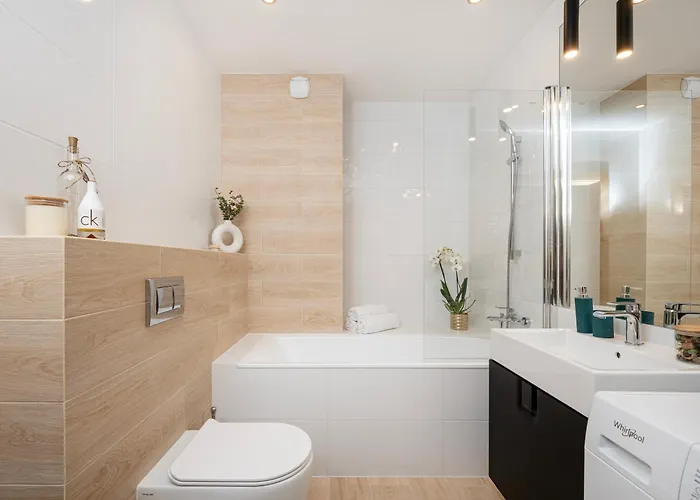 Manufaktura - Prestiz Z Garazem Podziemnym I Dwoma Lazienkami * Λοτζ