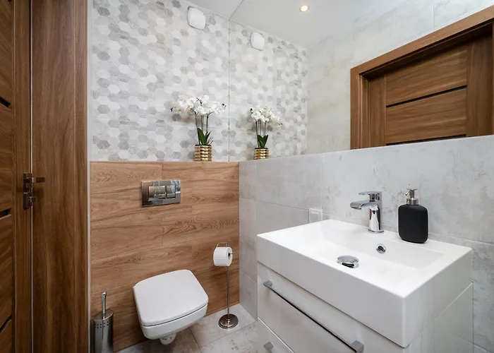 Manufaktura - Prestiz Z Garazem Podziemnym I Dwoma Lazienkami *