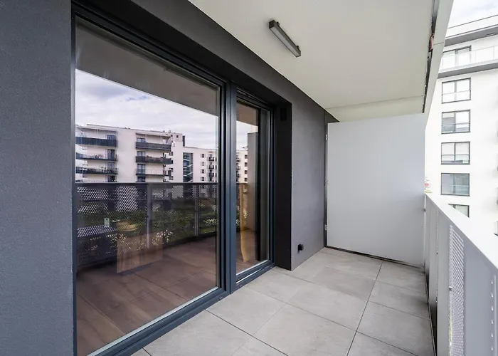 Manufaktura - Prestiz Z Garazem Podziemnym I Dwoma Lazienkami